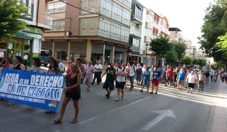 89 personas asistentes, a su paso por el Paseo Primero de Mayo