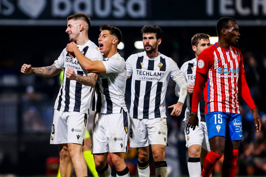 Celebración del gol de Raúl Sánchez frente al Algeciras