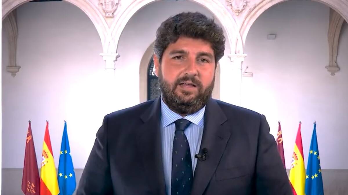 El Gobierno murciano se posiciona "rotundamente en contra" del acuerdo alcanzado entre PSOE y ERC