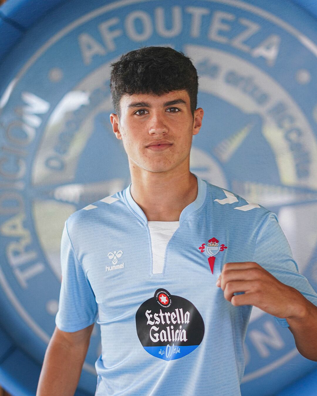 El futbolista del Celta Fortuna ha sido convocado con la sub-18