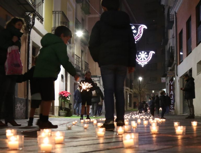 Comercios de las calles Platerías, Guadamacileros y la Plaza de los Arces en Valladolid 