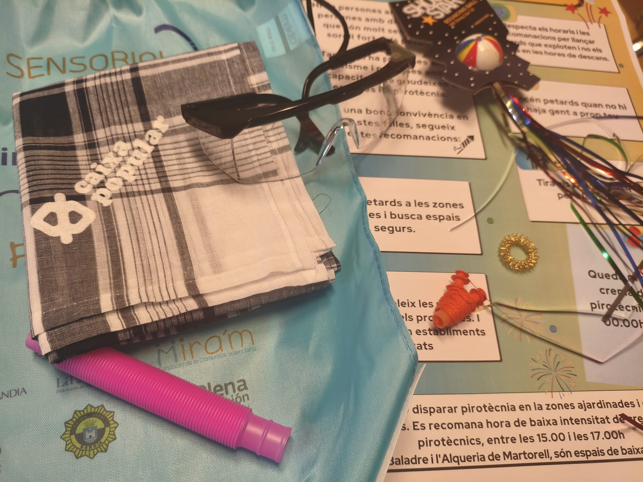 Kit sensorial que se repartirá en el departamento de Salud del Ayuntamiento de Gandia.