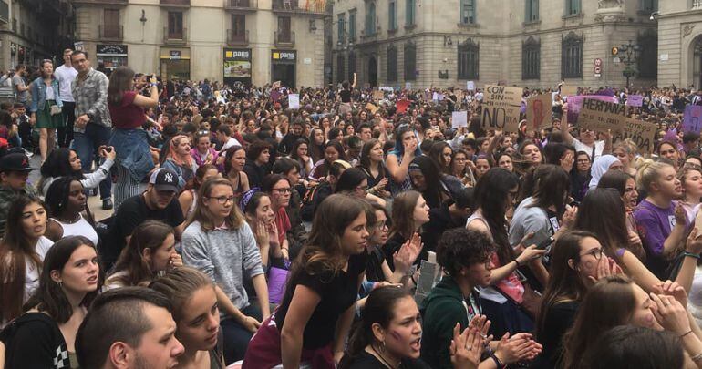 Una concentración del Sindicato de Estudiantes protestando contra la sentencia del Caso La Manada