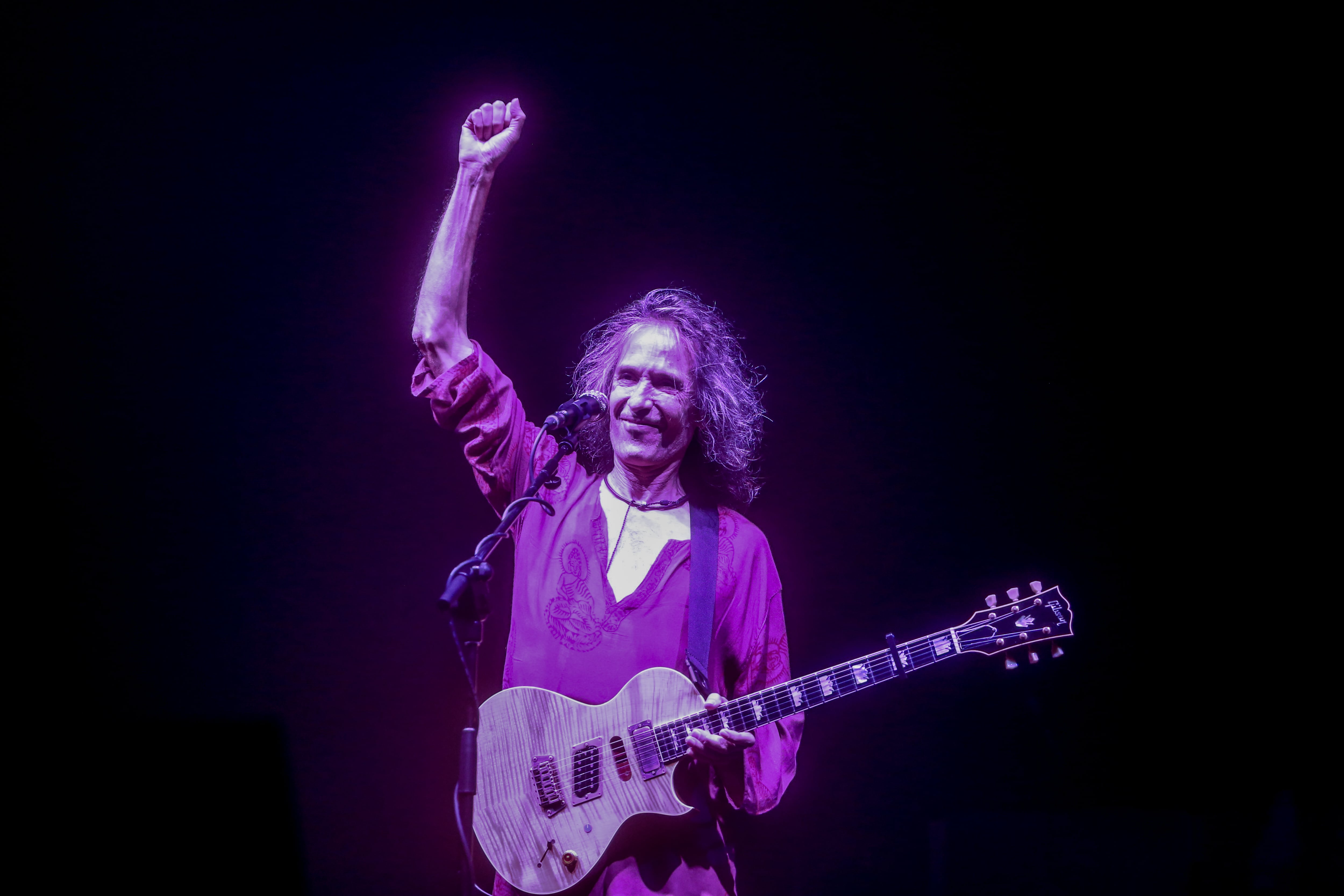 Robe Iniesta durante un concierto en el Wizink Center