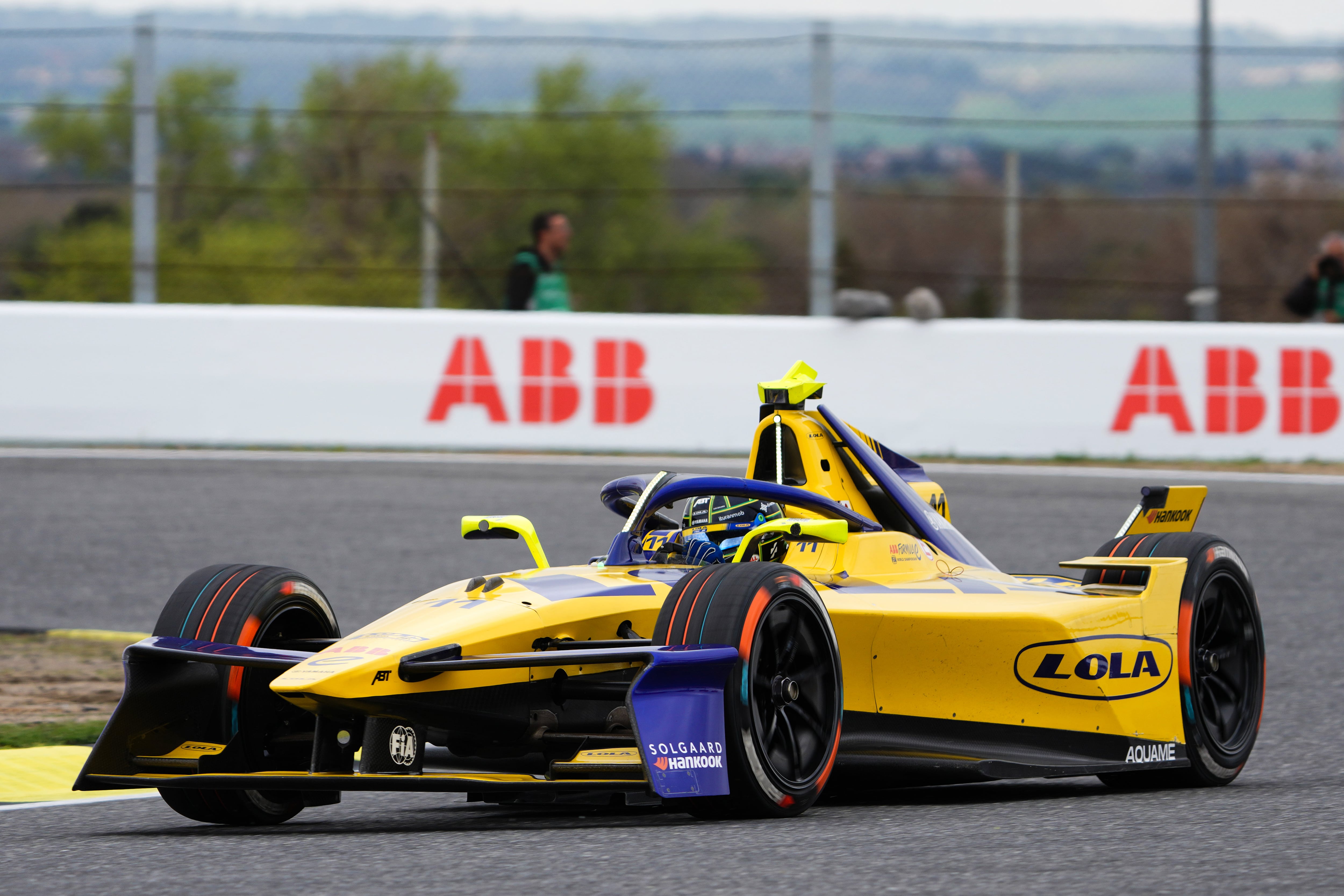 Lucas di Grassi con el Lola Yamaha ABT en el Jarama
