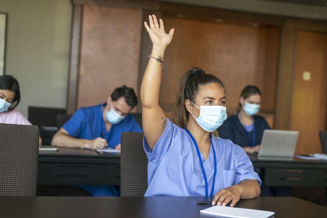 A día de hoy, hay 1.717 residentes. Hablamos de MIR, de estudiantes de Psicología, Química, Física o Biología, entre otros.