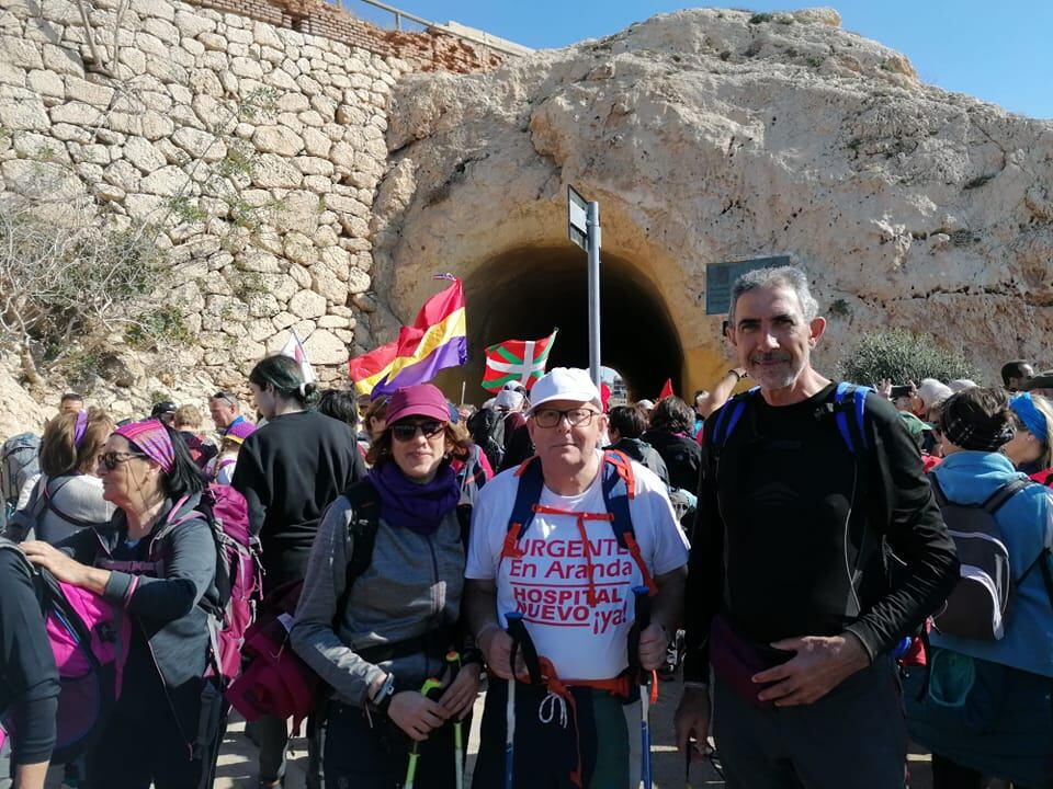 Laura, Josito y Ángel, miembros de la Asociación En Medio de Abril