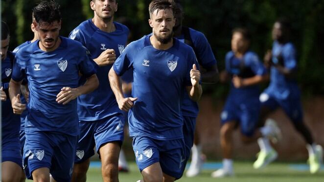 Genaro, Jozabed y Chavarría entrenan con el Málaga