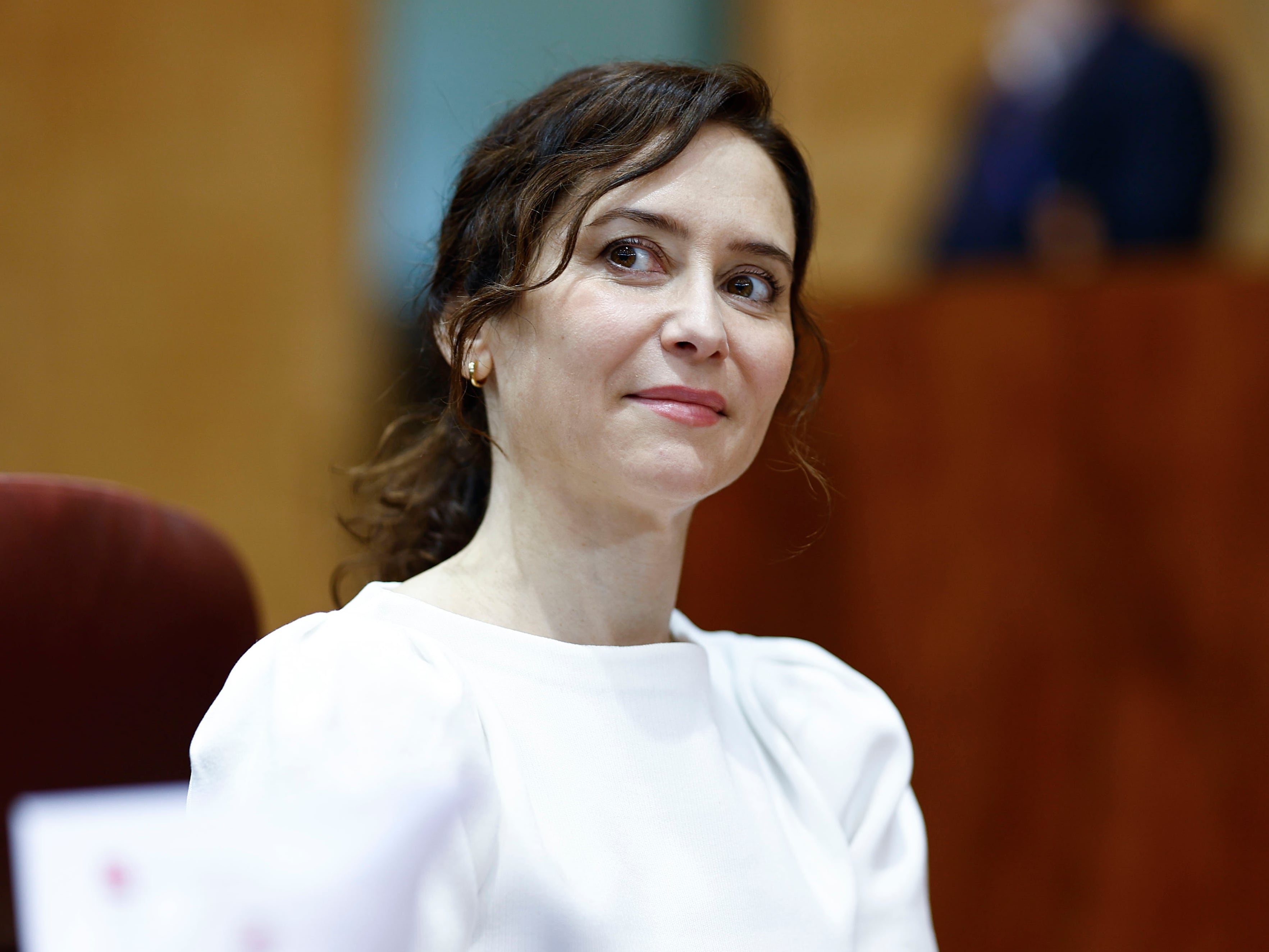La presidenta de la Comunidad de Madrid, Isabel Díaz Ayuso, en un pleno de la Asamblea de Madrid