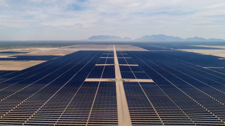 La empresa italiana de energías renovables Enel ha inaugurado en México la planta solar más grande del continente americano, tras una inversión de 650 millones de dólares. 