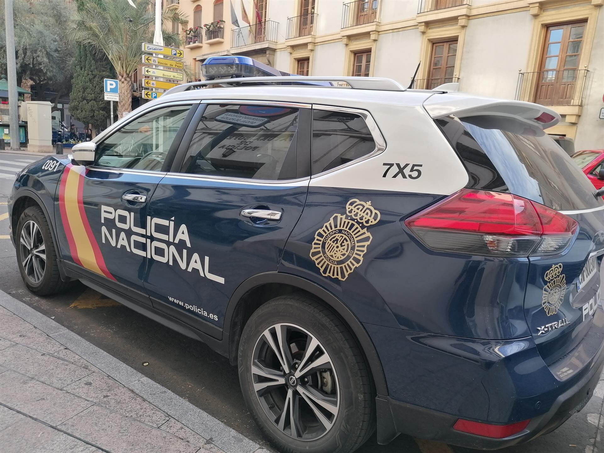 Vehículo de Policía Nacional en Murcia