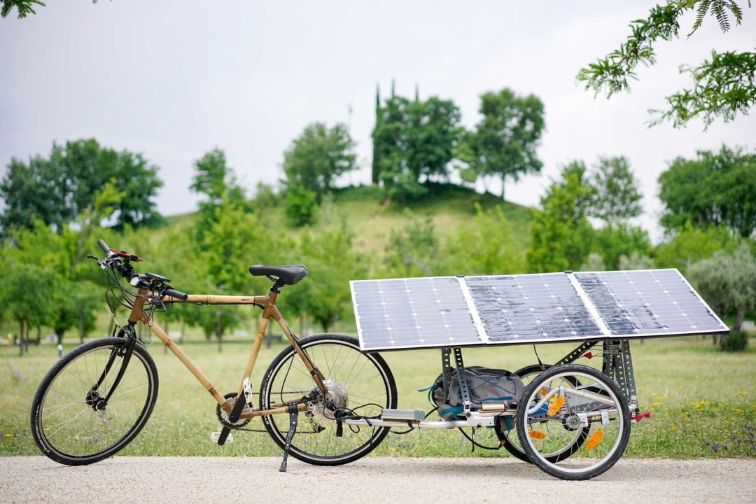 El proyecto Pedaleo Solar promueve un modelo energético y de movilidad sostenible