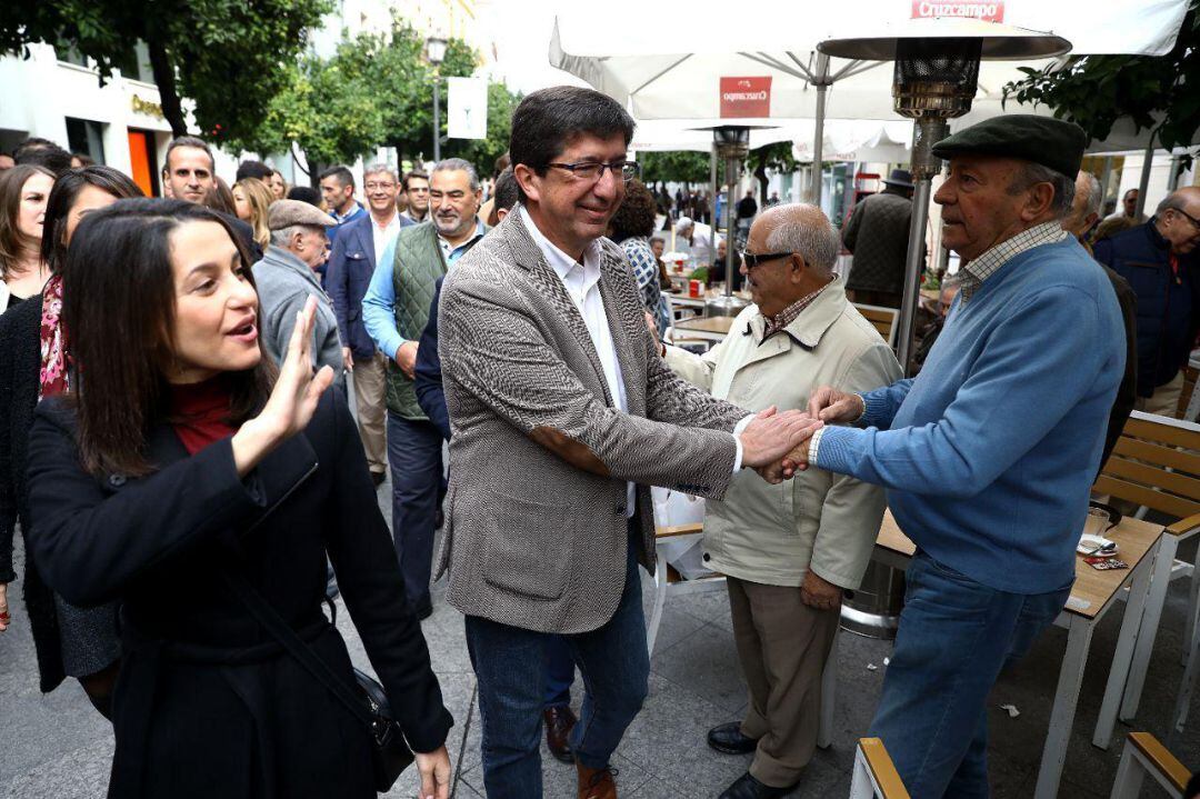 Inés Arrimadas acompañada de Juan Marín durante su visita a Jerez