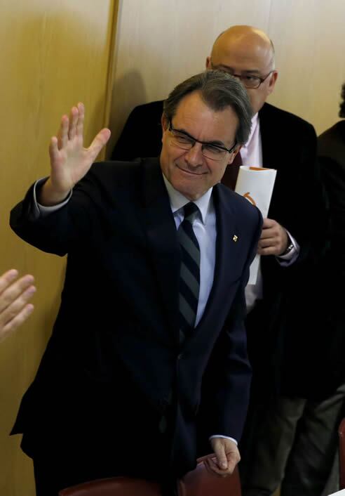 El presidente de la Generalitat y de CiU, Artur Mas, a su llegada a la reunión con carácter extraordinario de la ejecutiva de CDC