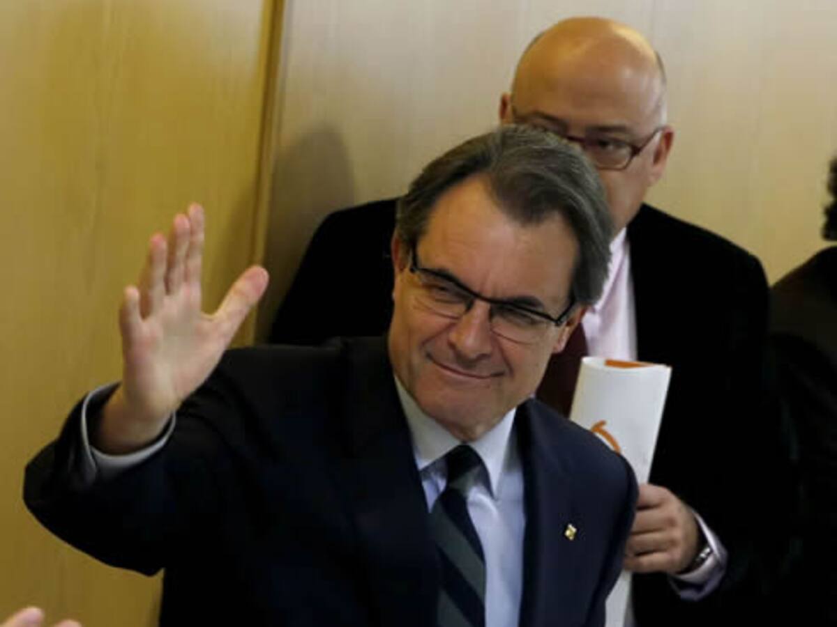 Mas critica la "intolerancia" de acudir a la ley para frenar la consulta soberanista