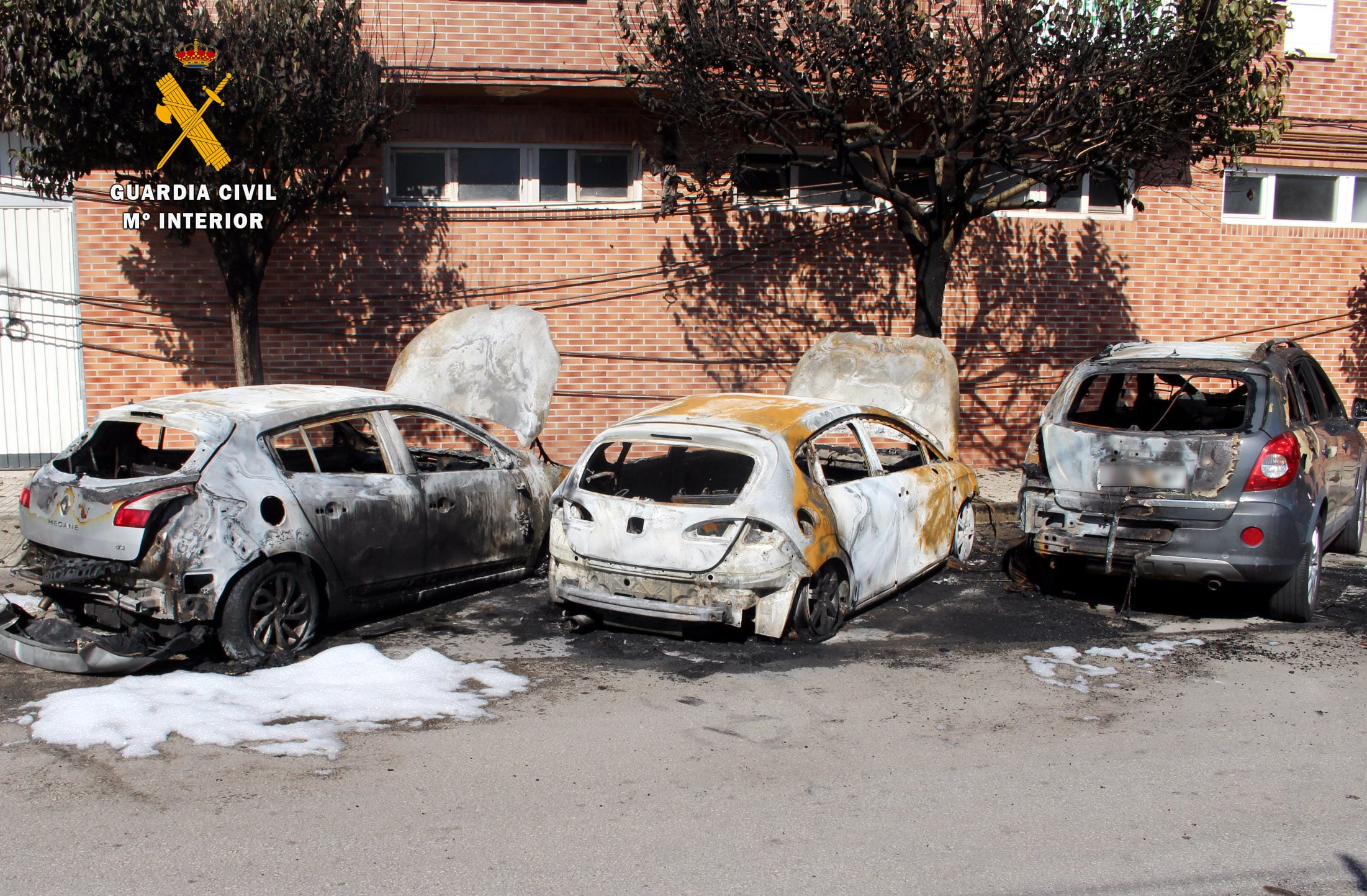 Coches quemados en verano en Cantabria.