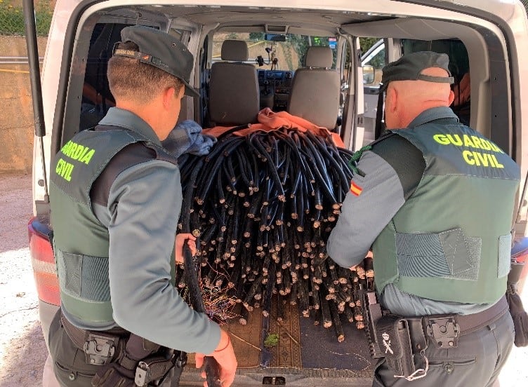 Robo de cable de cobre en Ayerbe