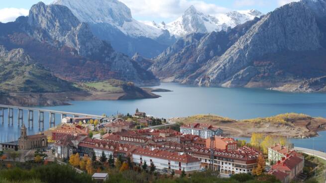 Viajando por León - Riaño saca partido a los fiordos leoneses (12/04/2018)