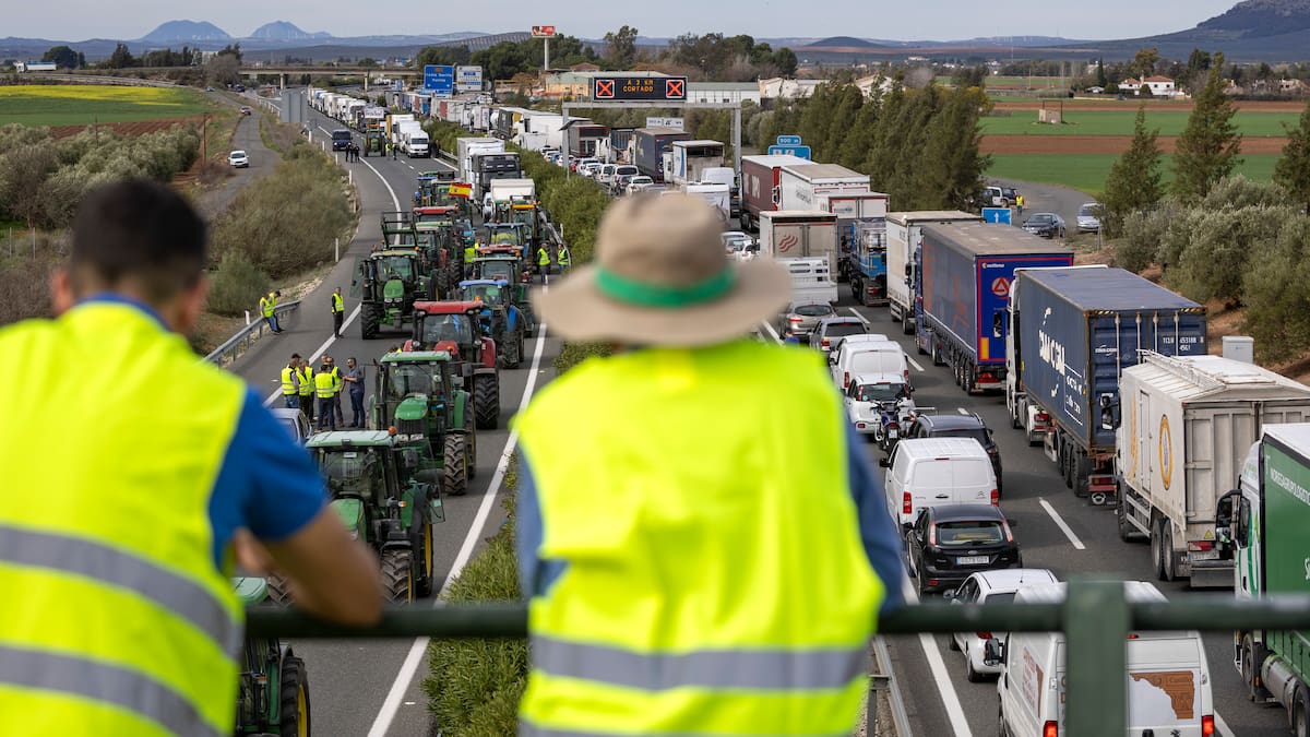 El agro andaluz espera 'con los tractores en la calle' los cambios sustanciales que la Comisión Europea y el Gobierno han comprometido para el campo