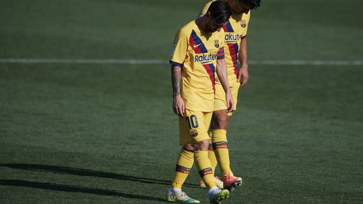 Luis Suárez Miramontes: "Sería un fracaso tremendo si el Barça no pasa la eliminatoria ante el Nápoles"