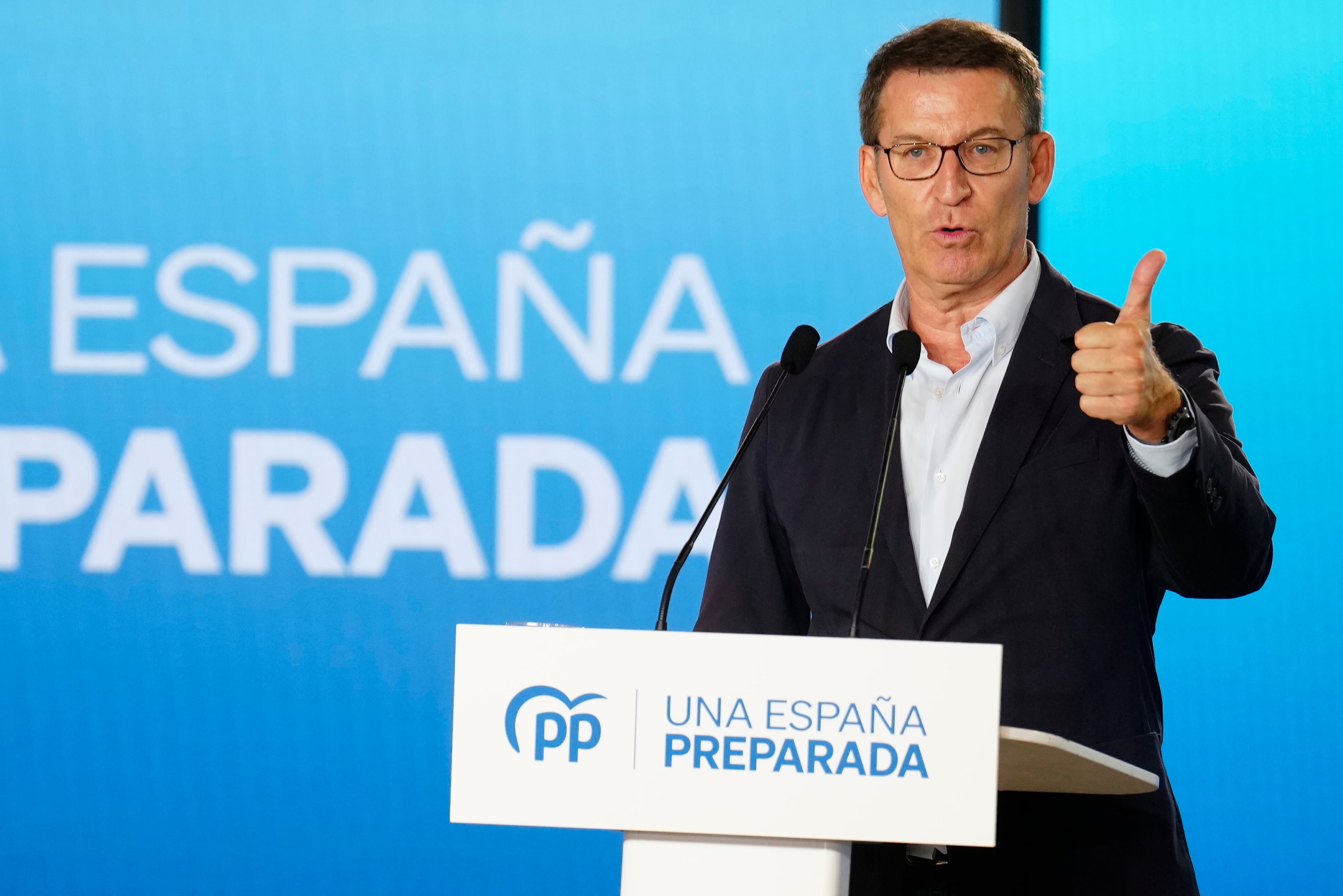 El presidente del Partido Popular, Alberto Núñez Feijóo, durante el acto sectorial sobre economía que han organizado los populares este lunes en Barcelona