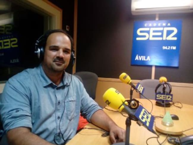 Felipe Nebreda en los estudios dse Ser Ávila. Foto de Archivo