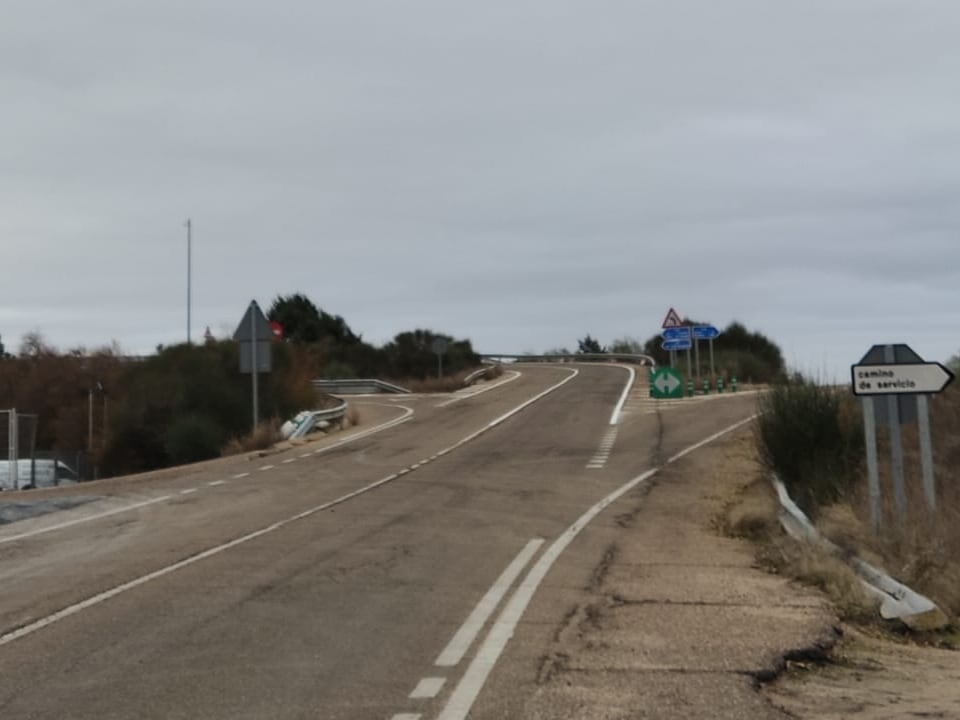 Reapertura del enlace 156 de la A-6 de acceso a Medina del Campo