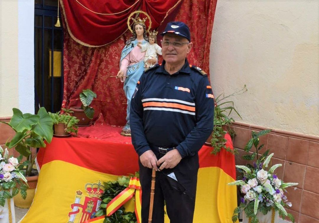 Bernardo Coronado durante el acto de reconocimiento que hizo la Policía Municipal en el día de su patrona