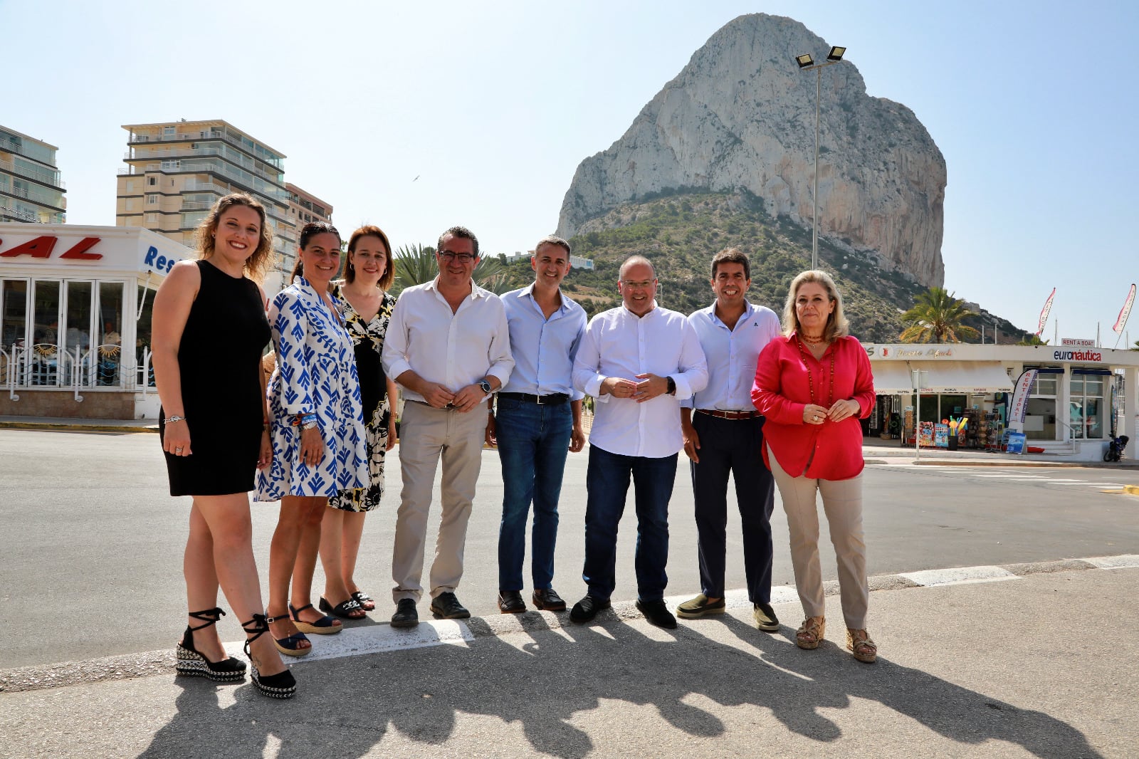 Visita de Carlos Mazón a Calp, para reunirse con apoderados e interventores del PP el próximo 23J.