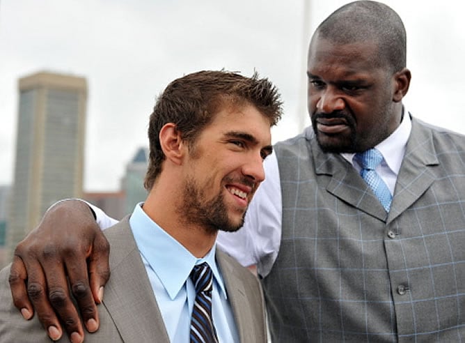 Michael Phelps y Saquille O&#039;Neal, durante la presentación del reto