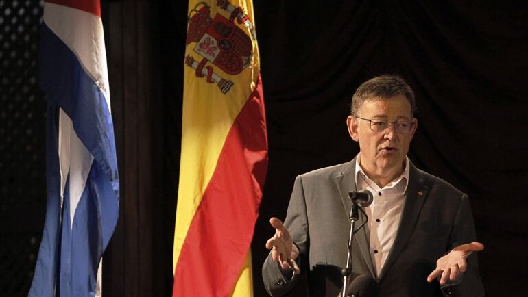 El President de la Generalitat Valenciana, Ximo Puig, en su intervención en un foro de negocio entre empresarios de Valencia y Cuba, en La Habana.