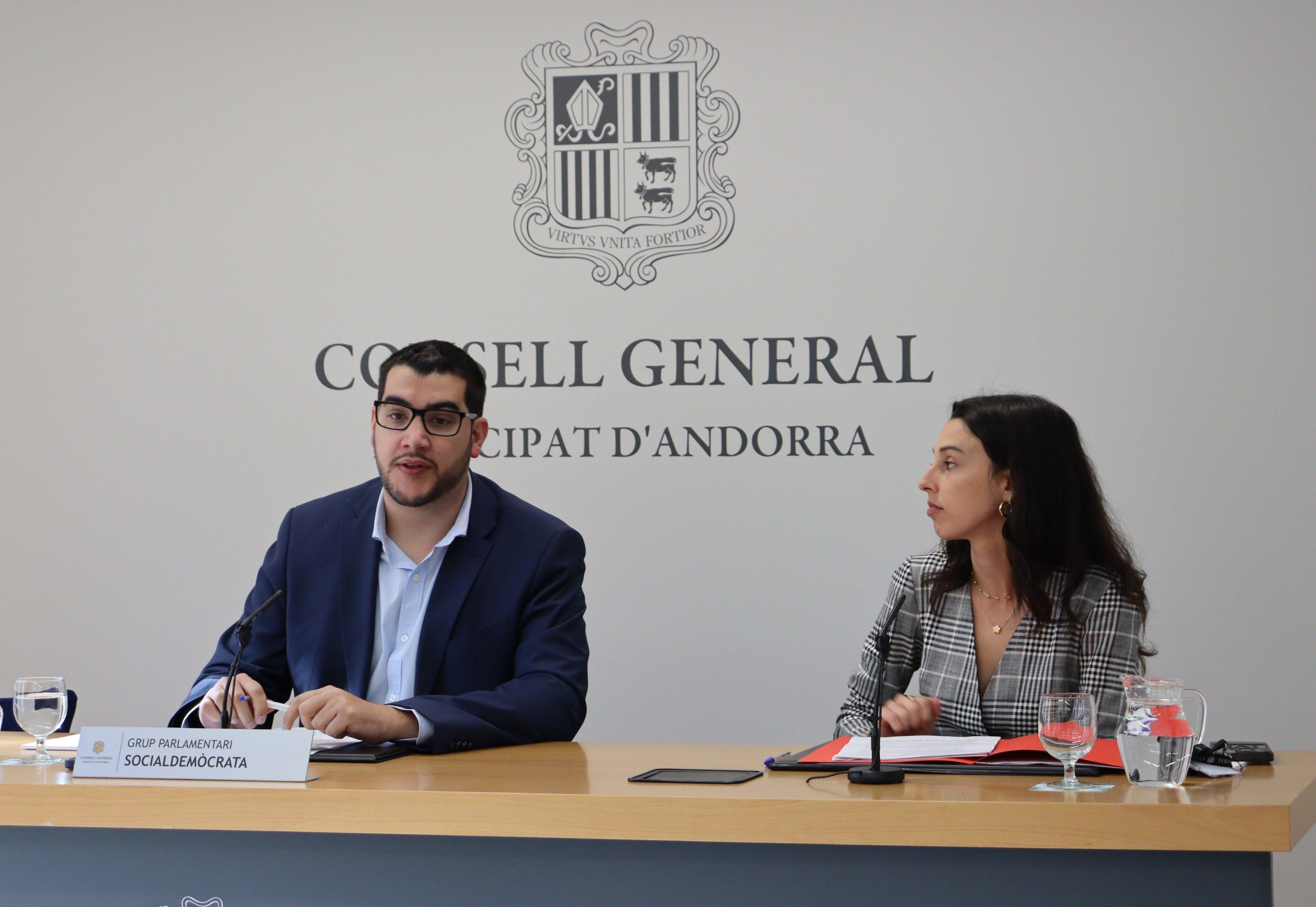 Roda de premsa del grup parlamentari socialdemòcrata sobre la quota d&#039;autònoms