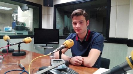 Juan del Canto en los estudios de Radio Zamora