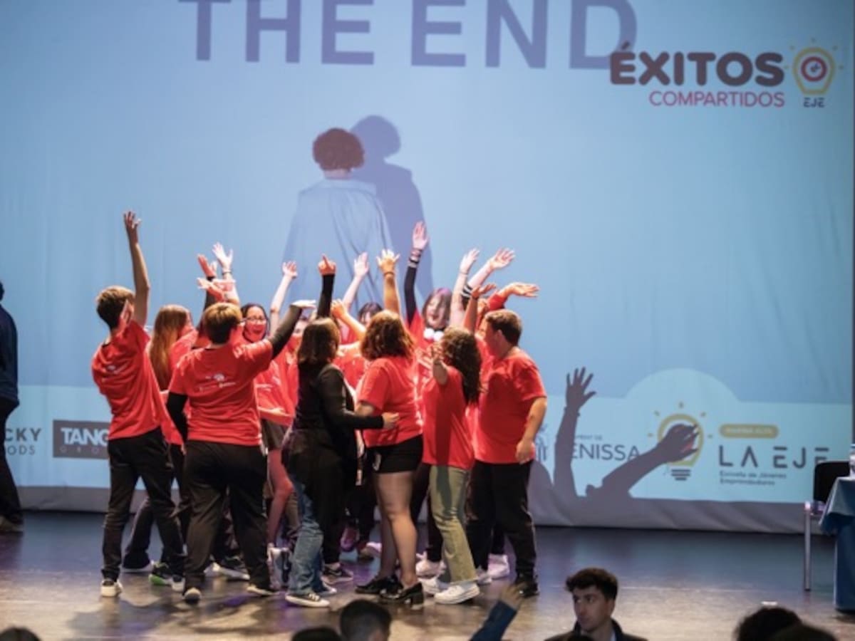 Más de 400 estudiantes de la Marina Alta participan en Calp en la tercera edición de 'Éxitos Compartidos'