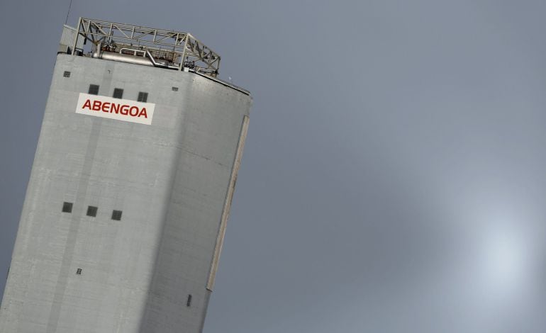 Una torre de Abengoa en Salúcar la Mayor, en Sevilla. 