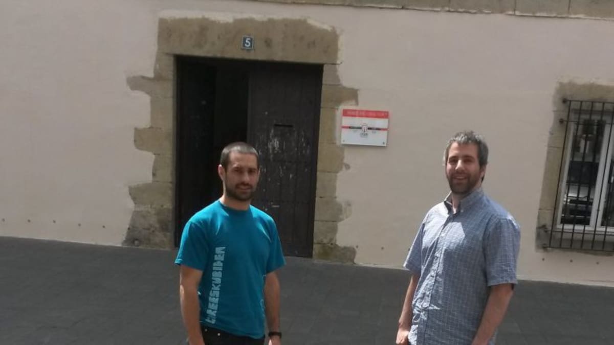 Euskara ikastea doan izatea nahi du EH Bilduk