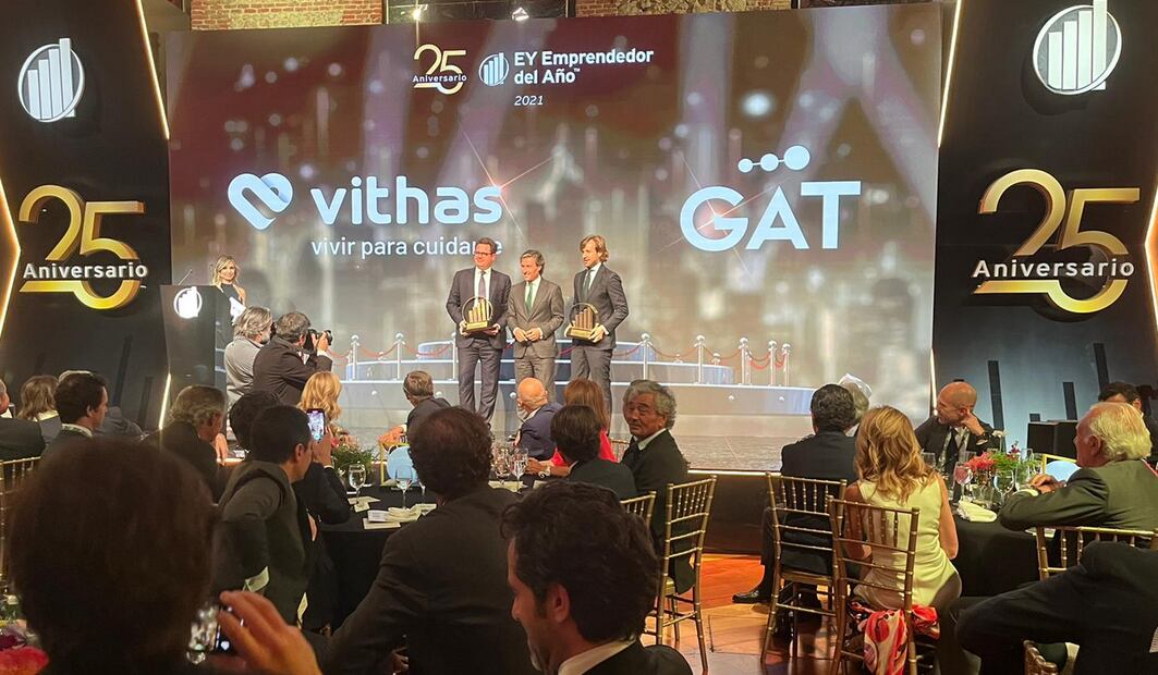 Rosauro Varo, presidente de GAT Inversiones y Jorge Gallardo, presidente de Vithas, Premio Emprendedor del Año de EY &#039;ex aequo&#039;.