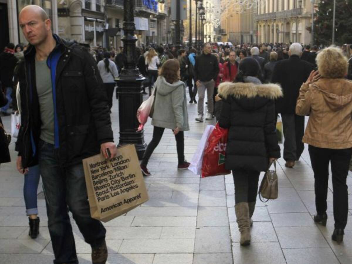 L'oposició rebutja la proposta d'horaris comercials de Colau