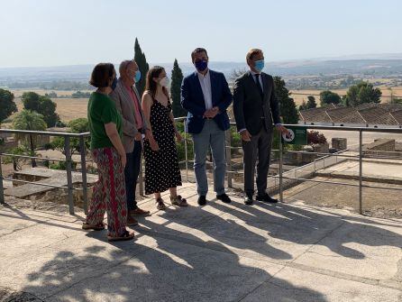 Blanca Torrent, Antonio Vallejo, Cristina Casanueva, Jose María Bellido y Antonio Repullo