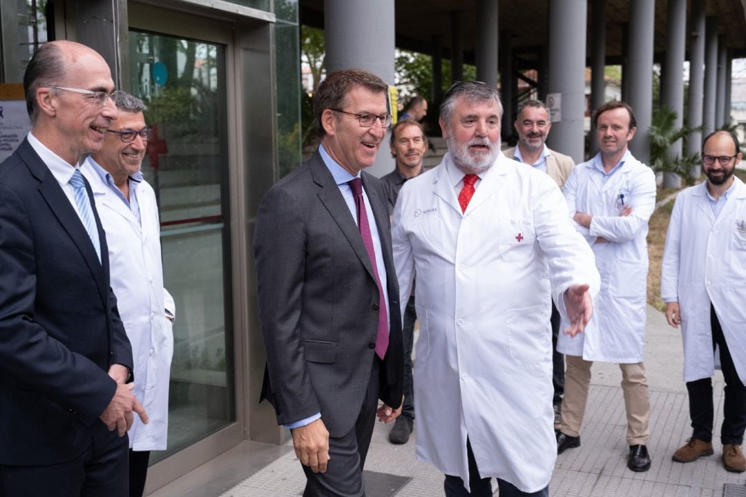 El titular del Gobierno gallego visita la unidad de Hospitalización a Domicilio (HADO) del Hospital Marítimo de Oza en A Coruña. SALUD ESPAÑA EUROPA GALICIA
 XUNTA
 