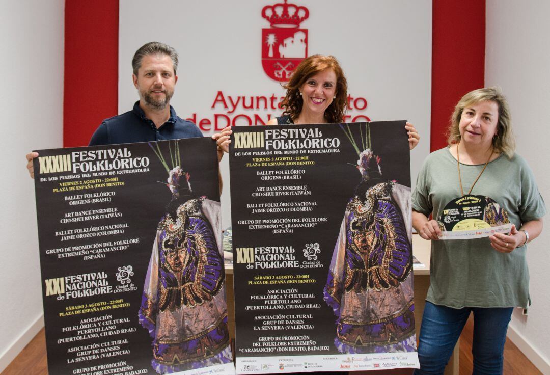 Presentación del Festival Folclórico Pueblos del Mundo 