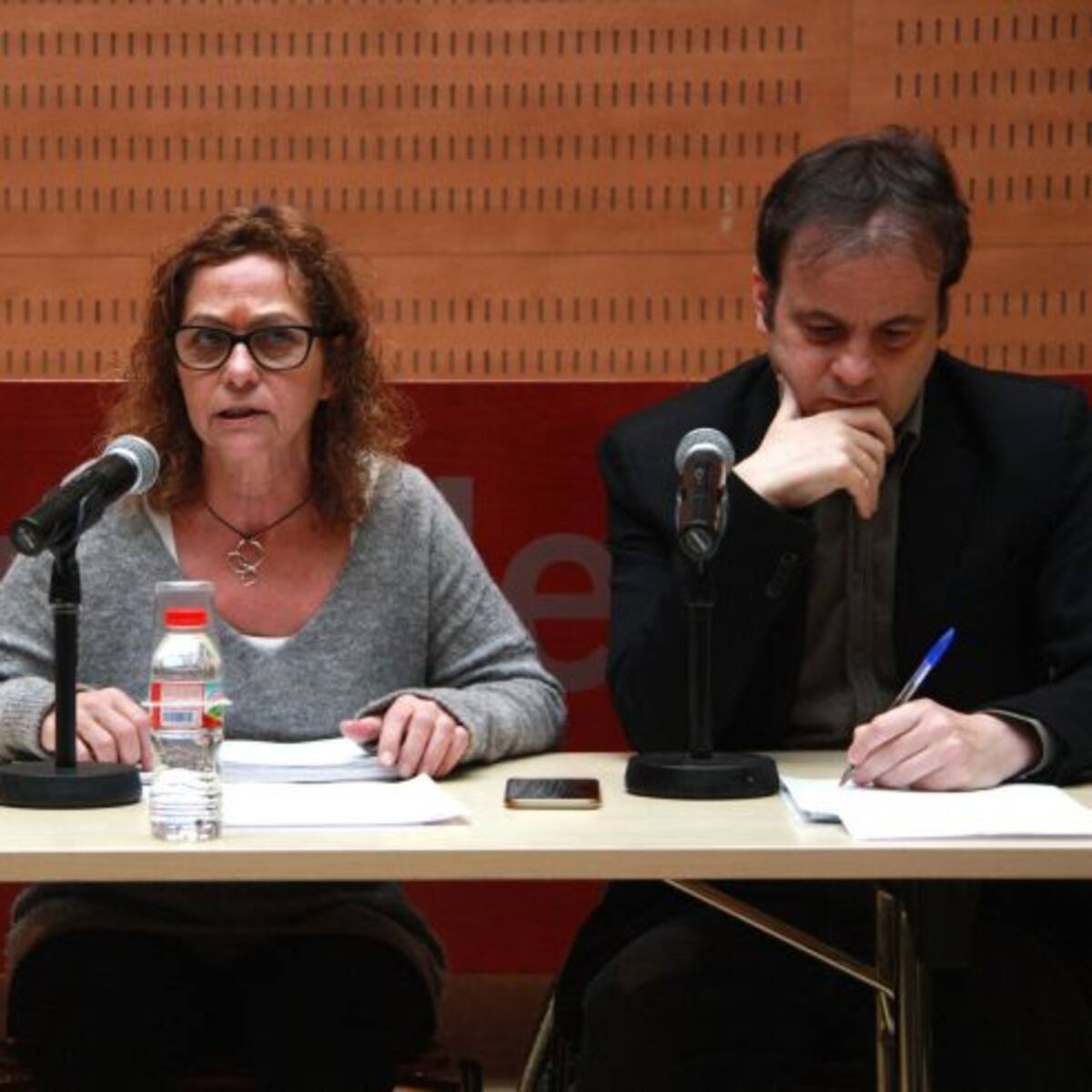 Els bars i restaurants de Barcelona podran oferir música en directe