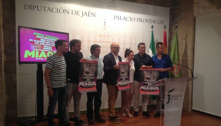 Los organizadores de la XIX edición del festival &#039;Miaque&#039;, que tendrá lugar en porcuna, presentan cartel en la Diputación Provincial de Jaén.