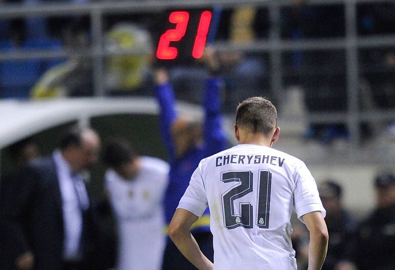 Cheryshev abandona el Carranza 