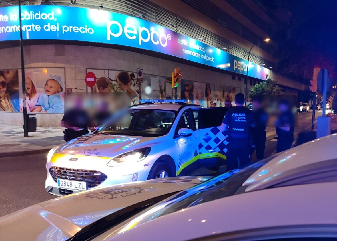 Un momento de la intervención de los agentes locales de Málaga