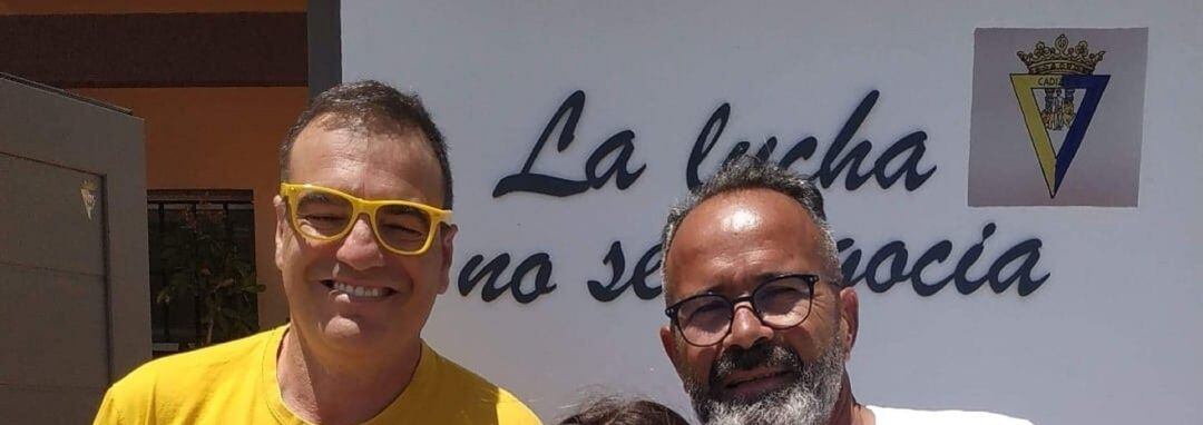 La sorpresa de Álvaro Cervera a una familia cadista