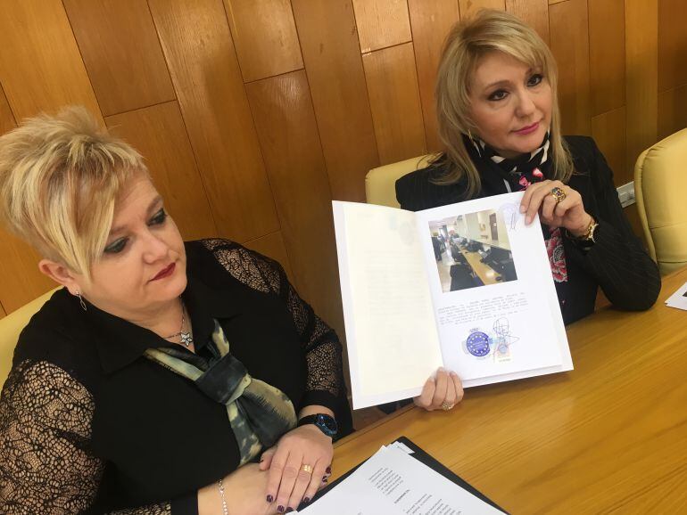 Soler y De la Dueña denuncian la presunta vulneración de sus derechos como representantes políticas