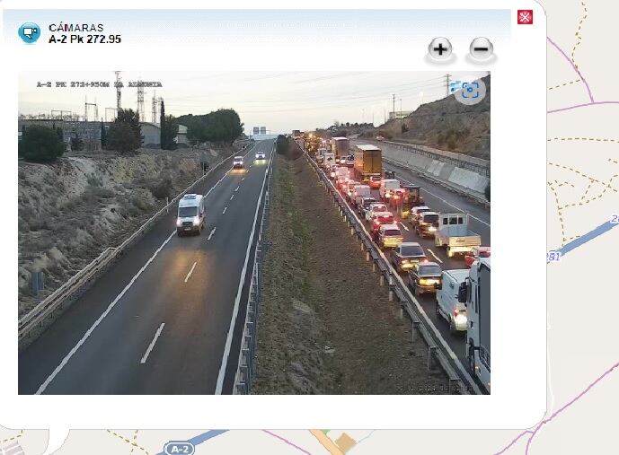 La tractorada provoca importantes retenciones en la A-2