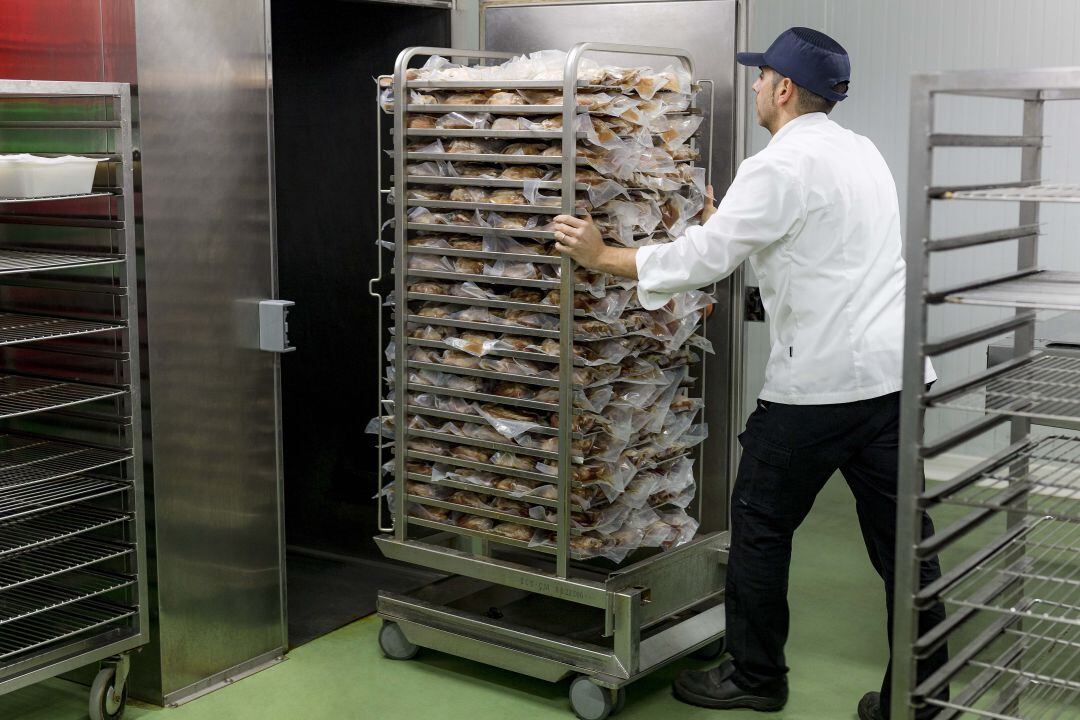 Cocinas centrales de Intur Restauración Colectiva