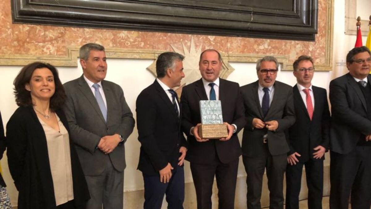 Se trabaja en la comercialización y exportación de la cerámica